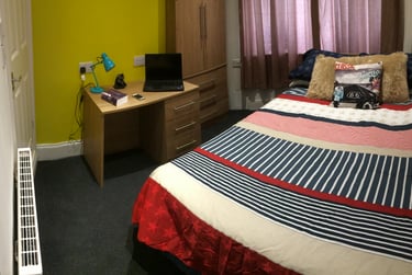 4 bed house, Camden street, Near university, Middlesbrough, TS12EG - Image 3